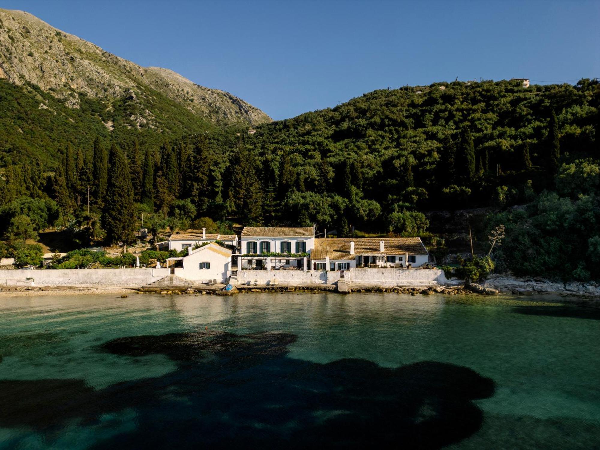 Nissaki Olive Press Villas Ниссаки Экстерьер фото