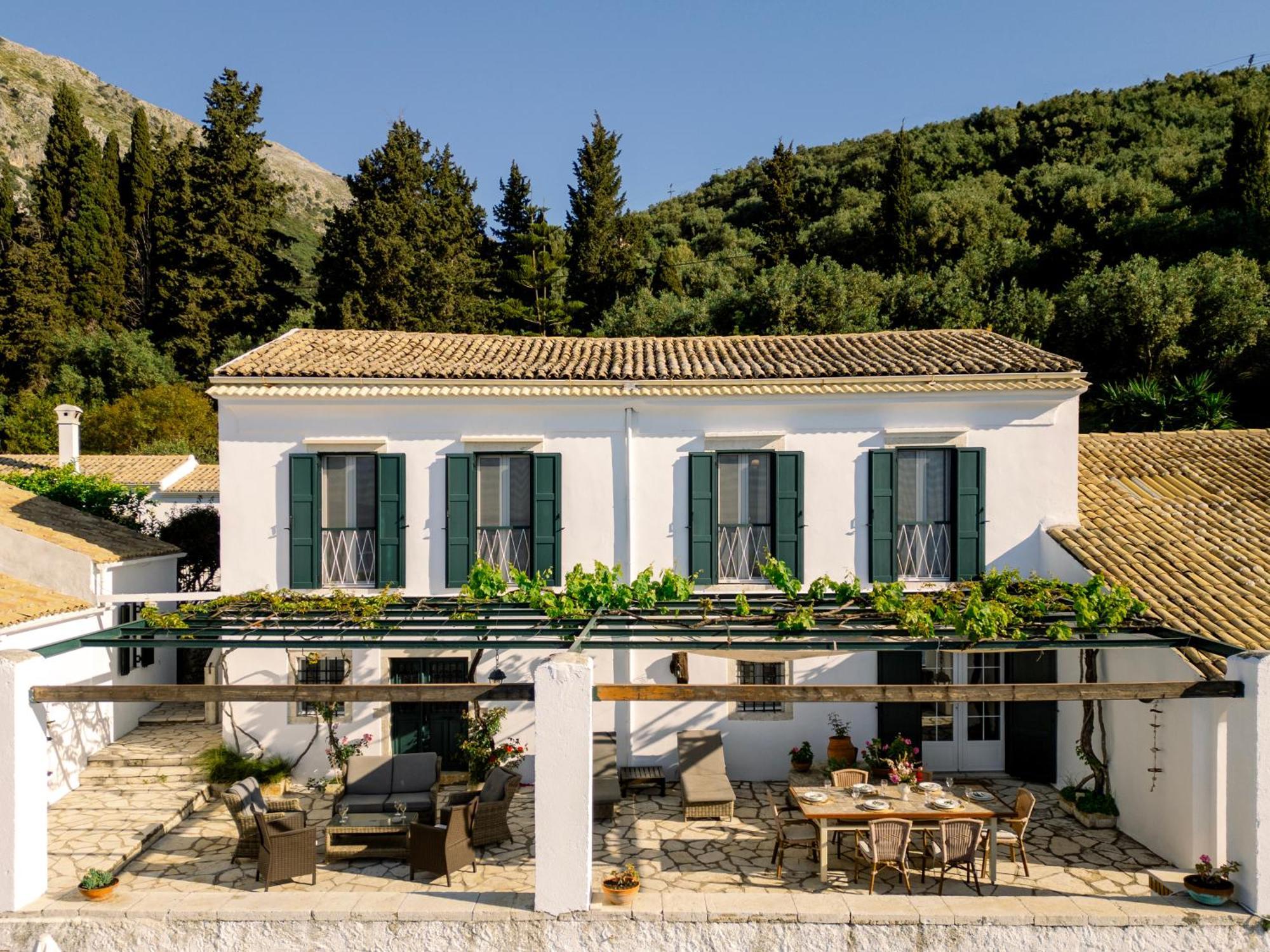 Nissaki Olive Press Villas Ниссаки Экстерьер фото